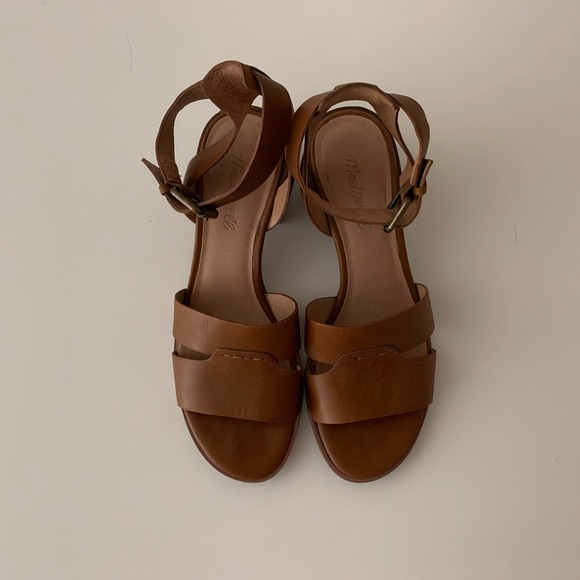Madewell Kate Sandal in English saddle medium